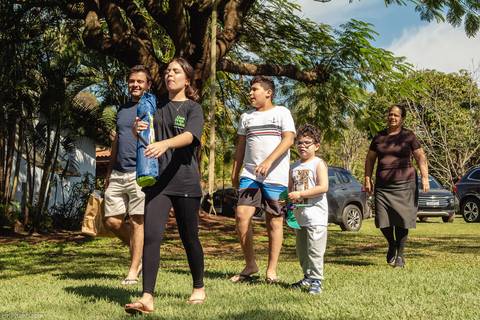 acampamento de aniversário, aniversário infantil, aniversário no campo, aniversário no sítio, churrasco de aniversário, emily fanti, fotografia de aniversário, fotografia de aniversário no campo, fotografia de família, fotografia documental'