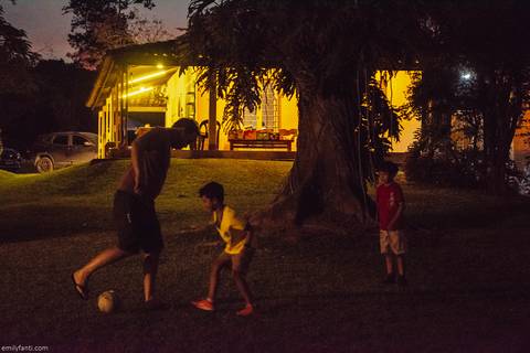 acampamento de aniversário, aniversário infantil, aniversário no campo, aniversário no sítio, churrasco de aniversário, emily fanti, fotografia de aniversário, fotografia de aniversário no campo, fotografia de família, fotografia documental'