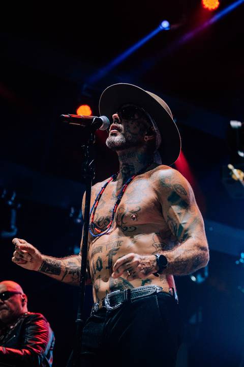 '