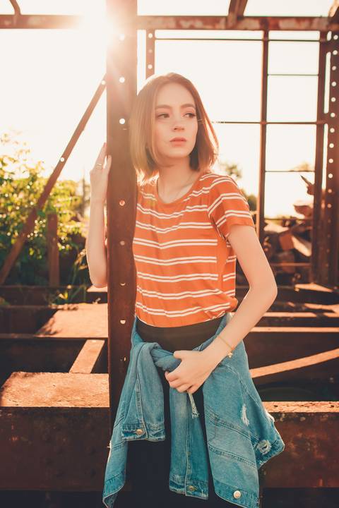 ensaio Vanusa, um ensaio urbano cheio de fortes expressões, por do sol'