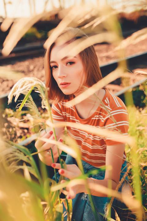 ensaio Vanusa, um ensaio urbano cheio de fortes expressões, olhar sereno'