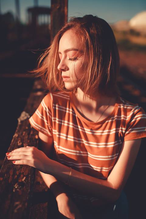 ensaio Vanusa, um ensaio urbano cheio de fortes expressões, sentindo o vento'