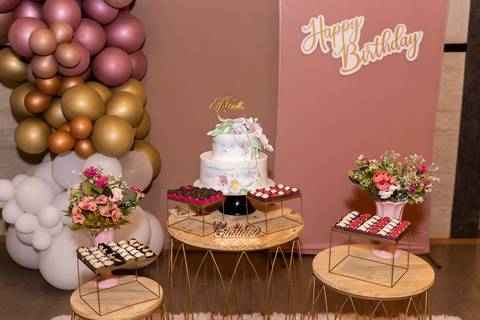 Mesa de decoração'