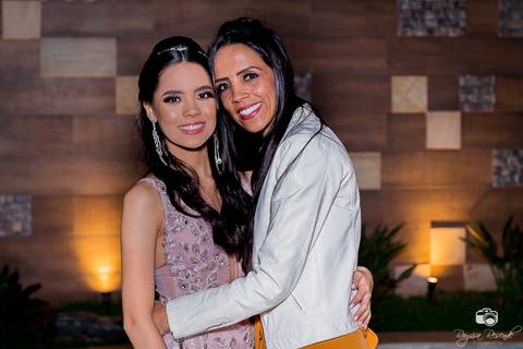 Festa de 15 anos; debutante; 15 anos; adolescentes; menina; garotas; festa; familia; eventos'