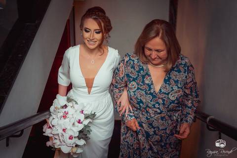 casamento; flores; casório; uberaba; casamento uberaba; minas gerais; brasil; casamentos; noiva; noivo; casados; vestido de noiva; terno e gravata; vestida de branco;'