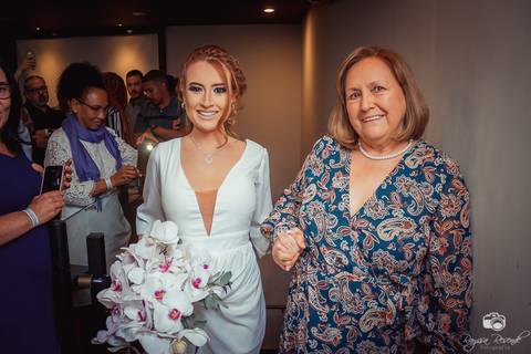 casamento; flores; casório; uberaba; casamento uberaba; minas gerais; brasil; casamentos; noiva; noivo; casados; vestido de noiva; terno e gravata; vestida de branco;'