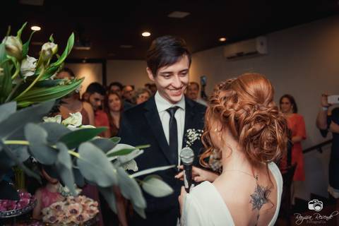casamento; flores; carório; uberaba; casamento uberaba; minas gerais; brasil; casamentos; noiva; noivo; casados; vestido de noiva; terno e gravata; vestida de branco;'