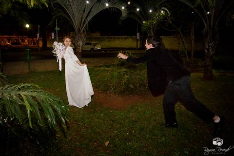 casamento; flores; carório; uberaba; casamento uberaba; minas gerais; brasil; casamentos; noiva; noivo; casados; vestido de noiva; terno e gravata; vestida de branco; madrinhas; amigas; amizade;; familia;'