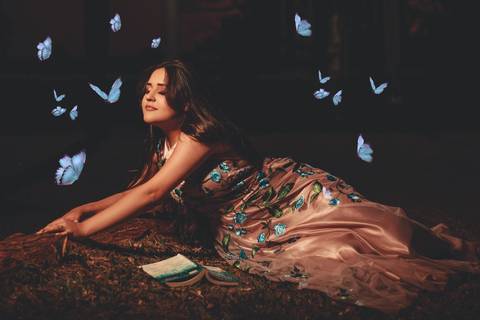 foto com borboletas'