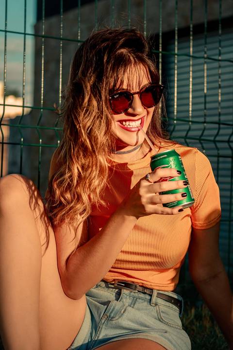 foto com refrigerante'