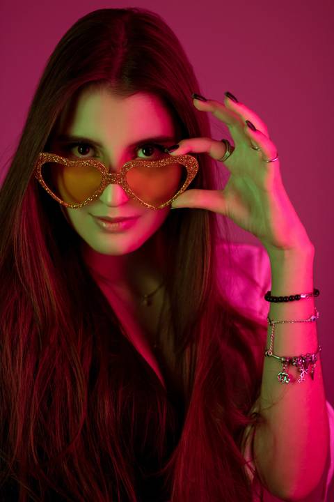 foto com óculos de coração'