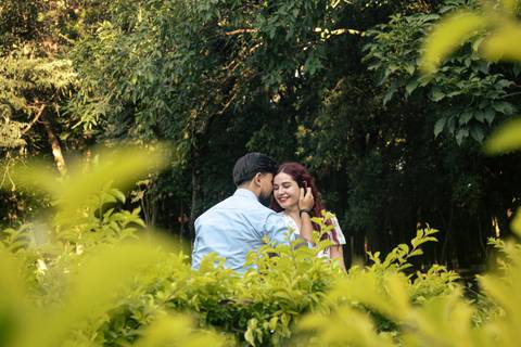 Ensaio de casal no parque em São Paulo'