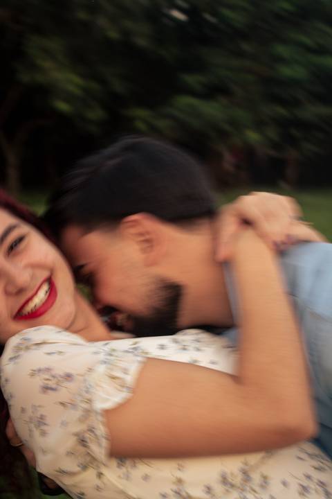 Fotos espotâneas de casal'