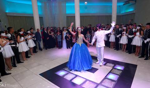 SKJ Fotografia - 15 anos - Buffet Kristal'