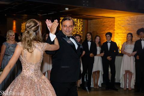 SKJ Fotografia - 15 anos Debutante - Espaço Wood'