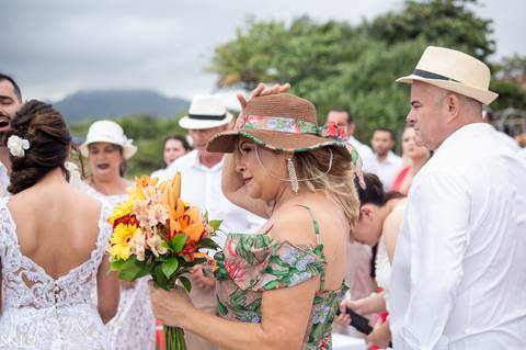 SKJ FOTOGRAFIA - CASAMENTO NA PRAIA DE PERUIBE - SP'