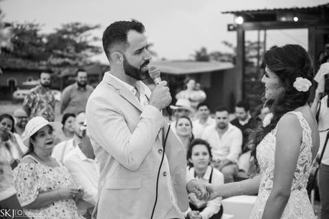 SKJ FOTOGRAFIA - CASAMENTO NA PRAIA DE PERUIBE - SP'