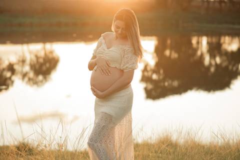 Ensaio fotográfico da gestação ao ar livre, fotógrafa de gestante ar livre, fotógrafa gestante natureza, ensaio de gestante externo, São José do Rio Preto, Ana Rocchi Fotografia'