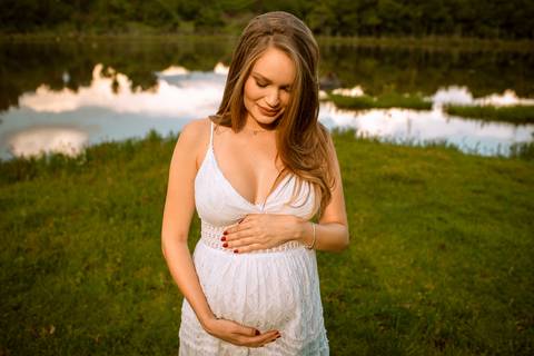 Ensaio fotográfico da gestação ao ar livre, fotógrafa de gestante ar livre, fotógrafa gestante natureza, ensaio de gestante externo, São José do Rio Preto, Ana Rocchi Fotografia'