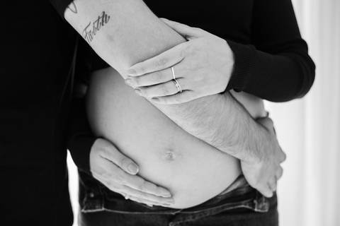 Estúdio de fotografia de gestante, ensaio gestante, ensaio gestante luz natural, fotógrafa gestante, São José do Rio Preto, Ana Rocchi Fotografia'