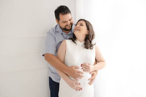 Estúdio de fotografia de gestante, ensaio gestante, ensaio gestante luz natural, fotógrafa gestante, São José do Rio Preto, Ana Rocchi Fotografia'