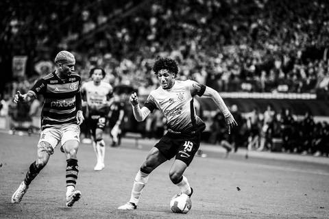 Talles Magno partindo pra cima do Flamengo'