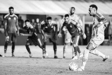 Neymar letal como sempre na cobrança de pênalti'