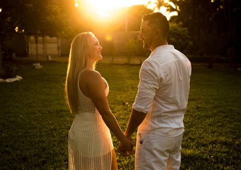 Fotos Ensaio noivos por do sol'