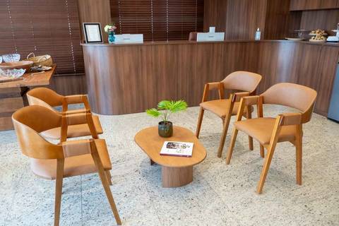 Sala de Espera Confortável para Pacientes - Fotografia de Interiores Utrini Medicina'