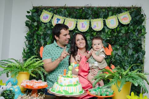 Ensaio temático dinossauro Festa Infantil Bh Festa dinossauro Fotografia de família Ensaio bebê '