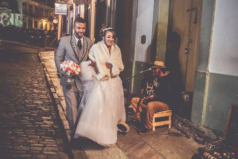 Ensaio fotográfico externo em Ouro Preto, pós casamento, antes da recepção, minas gerais'