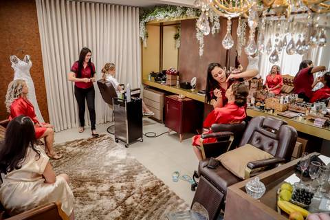 Make of Noiva Camila, cabelo e maquiagem alessandra de Abreu Ouro Preto Minas gerais'