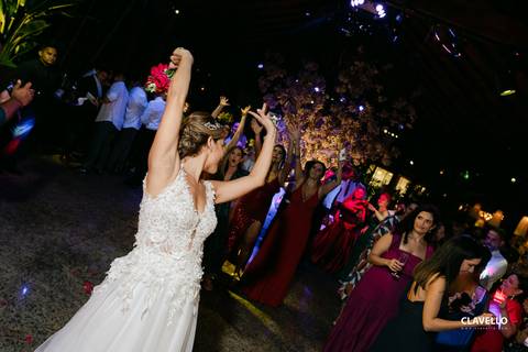 noiva, noivo, casamento rj, fotografo de casamento rj, fotografo de casamentos, fotografo de casamento niteroi, melhores fotos de casamento, clavello, casamento ao ar livre, casamento diurno, making of da noiva, além do sonho'