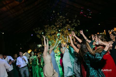 noiva, noivo, casamento rj, fotografo de casamento rj, fotografo de casamentos, fotografo de casamento niteroi, melhores fotos de casamento, clavello, casamento ao ar livre, casamento diurno, making of da noiva, além do sonho'