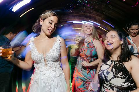 noiva, noivo, casamento rj, fotografo de casamento rj, fotografo de casamentos, fotografo de casamento niteroi, melhores fotos de casamento, clavello, casamento ao ar livre, casamento diurno, making of da noiva, além do sonho'