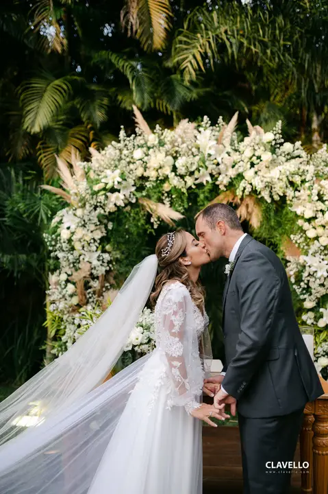 noiva, noivo, casamento rj, fotografo de casamento rj, fotografo de casamentos, fotografo de casamento niteroi, melhores fotos de casamento, clavello, casamento ao ar livre, casamento diurno, making of da noiva, além do sonho'