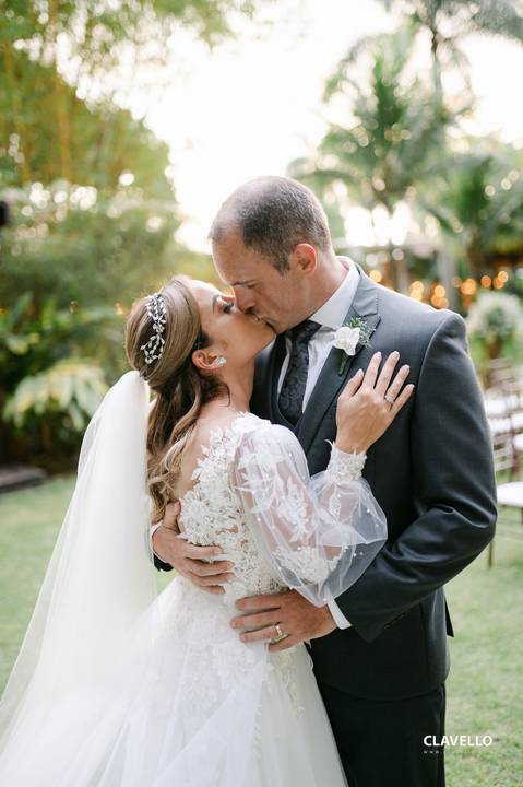 noiva, noivo, casamento rj, fotografo de casamento rj, fotografo de casamentos, fotografo de casamento niteroi, melhores fotos de casamento, clavello, casamento ao ar livre, casamento diurno, making of da noiva, além do sonho'