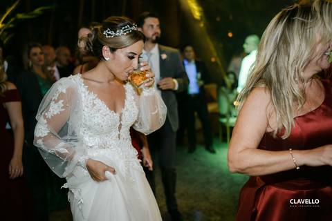 noiva, noivo, casamento rj, fotografo de casamento rj, fotografo de casamentos, fotografo de casamento niteroi, melhores fotos de casamento, clavello, casamento ao ar livre, casamento diurno, making of da noiva, além do sonho'