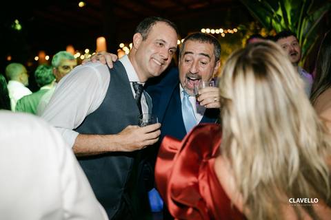 noiva, noivo, casamento rj, fotografo de casamento rj, fotografo de casamentos, fotografo de casamento niteroi, melhores fotos de casamento, clavello, casamento ao ar livre, casamento diurno, making of da noiva, além do sonho'