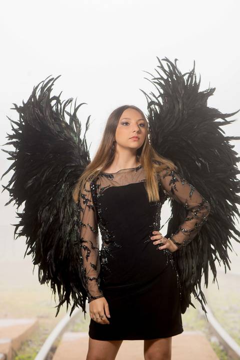 Ensaio fotográfico da Yasmin - Subimos a serra para fazer esse Book de mais uma debutante maravilhosa.'