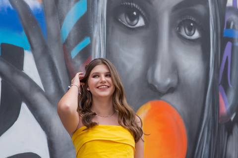 Ensaio Fotográfico para nosso Projeto @debutantesemfoco 
Fotografamos a Catarina no Gonzaga em Santos S.P
Arte @bani.arte
Fotos: Marcelo Fabiano Fotografia e Vídeo'