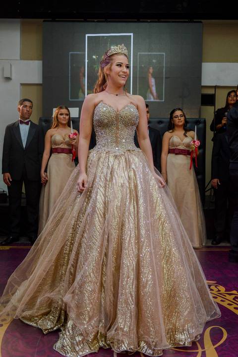 Festa linda de 15 anos da Vitória Singer - Fotografo Marcelo Fabiano Fotografia -Santos S.P - A Cabine de Fotos - Buffet Mario - DJ Tiago Eventos - Fotografia e Vídeo em Santos S.P - 15 Anos- Aniversários - Casamentos - Eventos Corporativos'