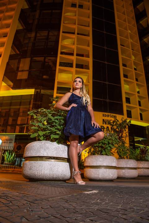 Antes da festa de 15 anos da Beatriz/Passamos no Centro Histórico de Santos para fazer algumas fotos antes da festa,vale muito a pena aproveitar a saída do salão de beleza e fazer algumas exclusivas,nesse dia tão especial/ Dica: Marcelo Fabiano Fotografia'