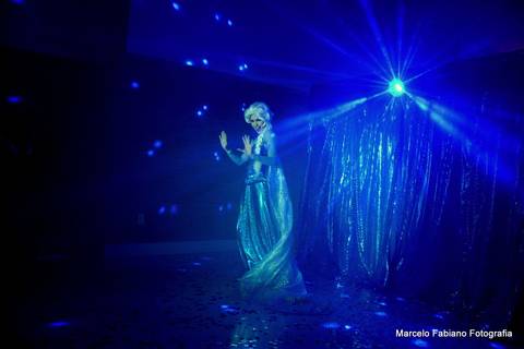 Você quer brincar na neve? Fotografia Infantil - Marcelo Fabiano Fotografia - Buffet Coisa de Criança - Cabines e Totens Fotográficos - Frozen'