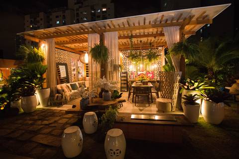 Lançamento do Livro Ás Claras - Calara Monforte - Santos Arquidecor'