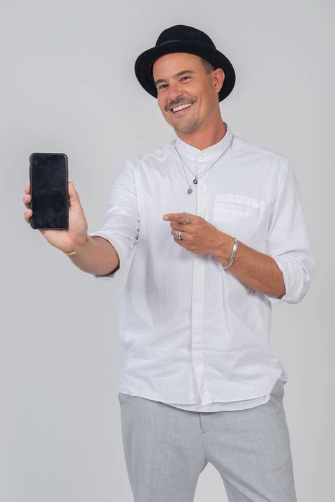 Paulinho Vilhena um Cara Alto Astral e muito gente boa/sessão fotográfica para Elemidia Litoral / Marcelo Fabiano Fotografia e José Alberto Sarquis / Foto Business'