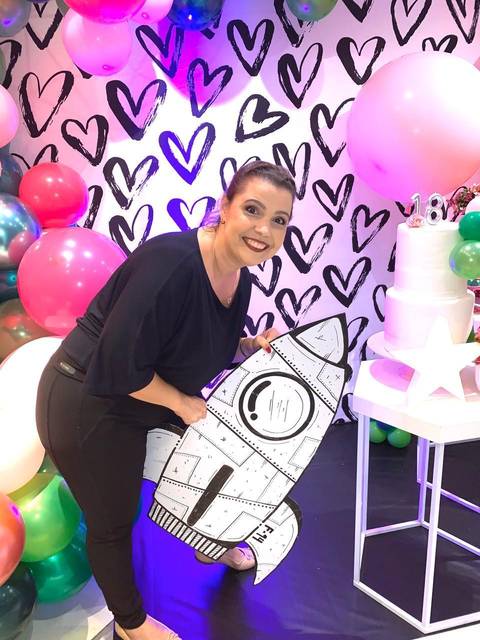 Vivi Vaz Festas
Eventos Personalizados'