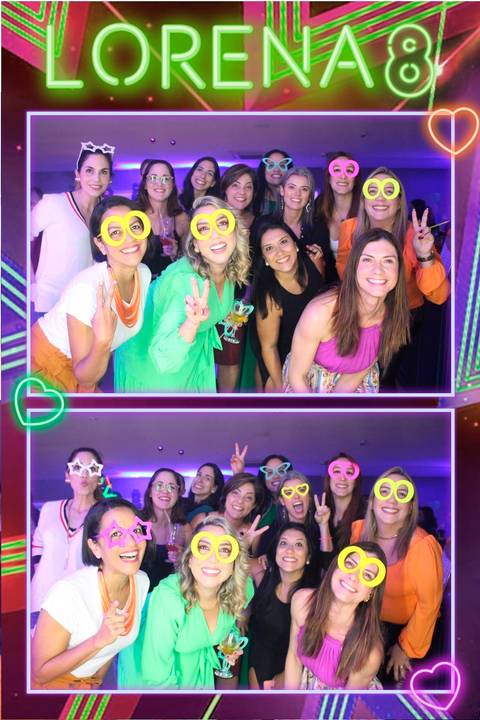 Nosso totem fotográfico na festa da Lorena - Fotos impressas na hora - Gifs e Boomenrangs - Tivoli Buffet - Estrela Festas Luzania'