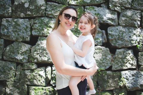 Fotos de família, ensaio família, book família no parque, ensaio de irmãos, ensaio externo, pai e filho, pai e filha, mãe e filha'