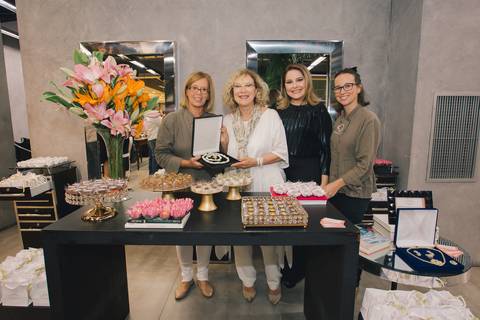 Olimpia, salão de beleza, doces finos, fotografia de eventos, fotografia de moda, fotógrafa, fotografia de gastronomia, fotografia de doces finos, fotografia de festa, claus pita'